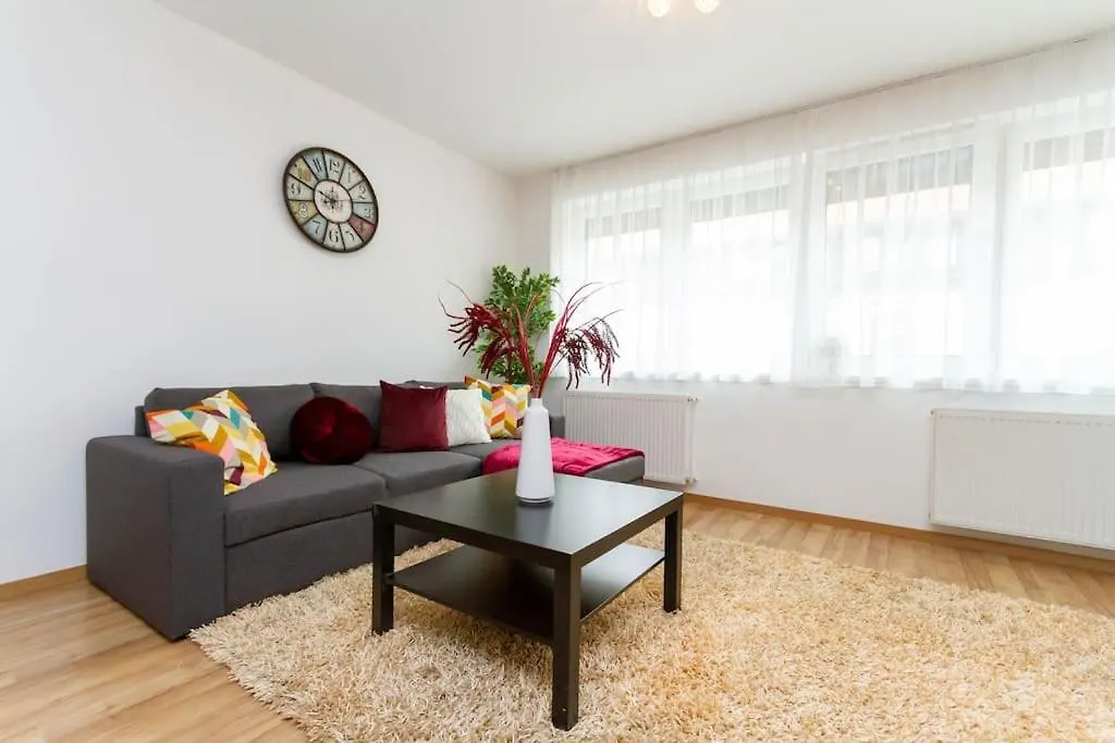 Апартаменты Family Lux Lounge In Voeroesmarty Street By Nw Будапешт Венгрия